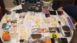 Разбиха мощна нарко група в Солун