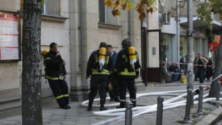 Няма яснота за задушливата миризма в операта