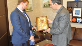 Канят в Бургас инвеститори от Китай