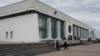 Самолет от Армения пътувал с радиоактивни вещества към София
