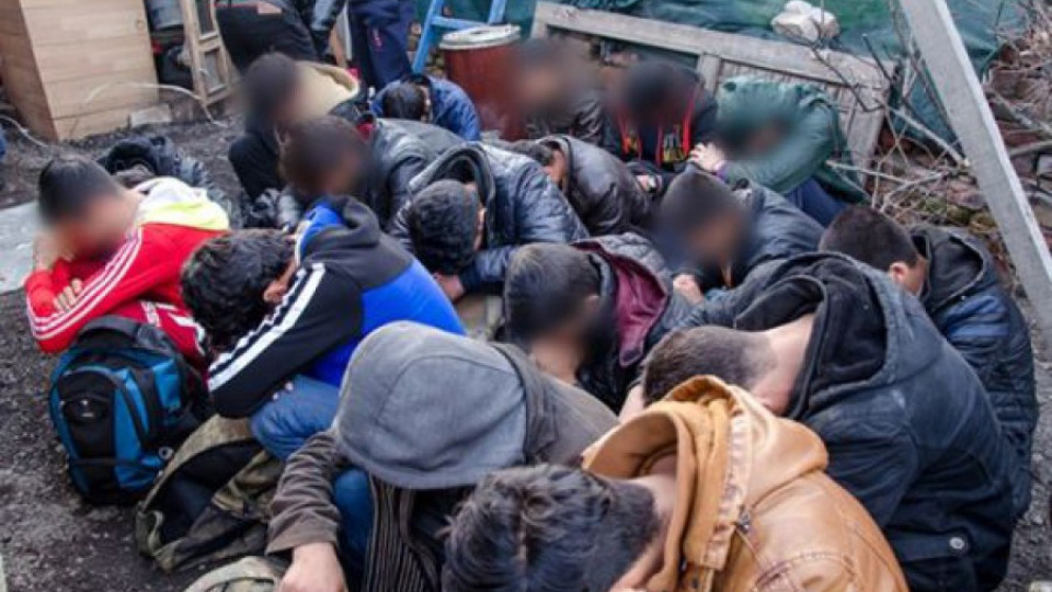 Потокът от мигранти на турската граница се е свил | StandartNews.com