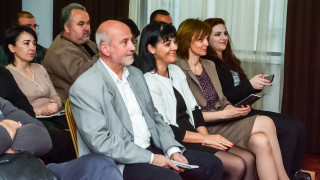 Деведжиева: Докога ще учим все едни и същи уроци