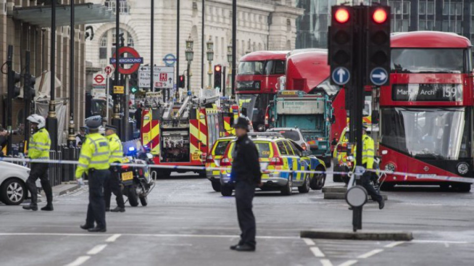 Хванаха нови двама души във връзка с терора в Лондон | StandartNews.com
