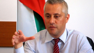 Лукарски поиска оставката на наследника си