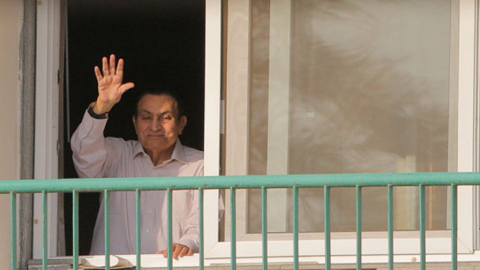 Бомба посрещна Хосни Мубарак | StandartNews.com