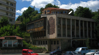 Запълват дупките в Смолян