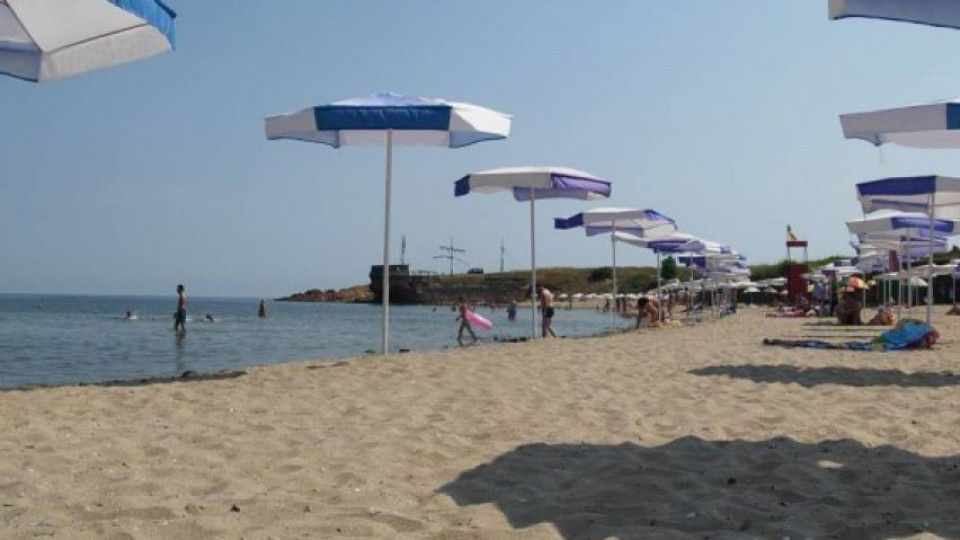 Премахват буните на плажа на къмпинг "Черноморец" | StandartNews.com
