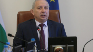 Герджиков: Местан да си научи избирателите на български
