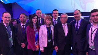 Юнкер ни пожела стабилно правителство