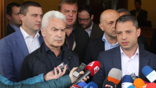 Добрев: Ясно само, че Борисов ще е премиер