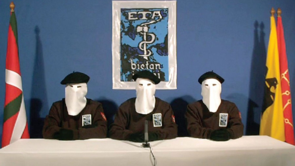 ЕТА предаде 3,5 тона експлозиви | StandartNews.com