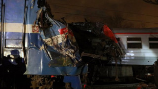 Тежко ранени след жп катастрофа в Русия