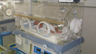 Оставиха деца без подаръци заради болница