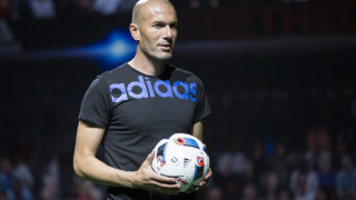 Зидан остава в "Реал" Мадрид и догодина