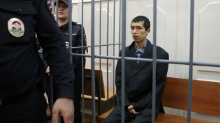 Азимов си призна за метрото в Санкт Петербург