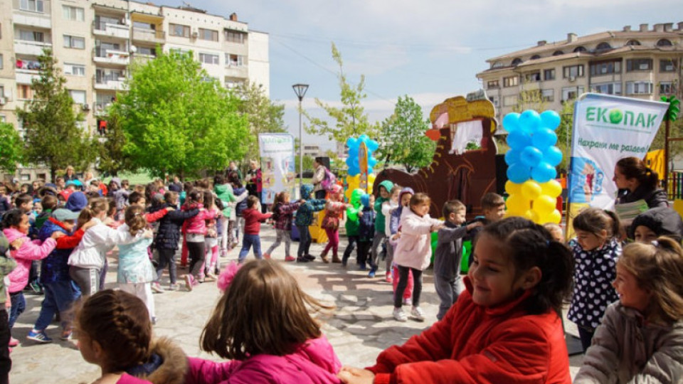Нова детска площадка за 65 000 лв. в Димитровград | StandartNews.com