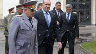 Радев: България твърдо да следва политиката на НАТО за армията