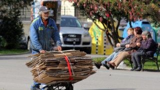 България е №1 по хора с материални лишения
