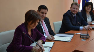 Държавата два рамо на стартъпите