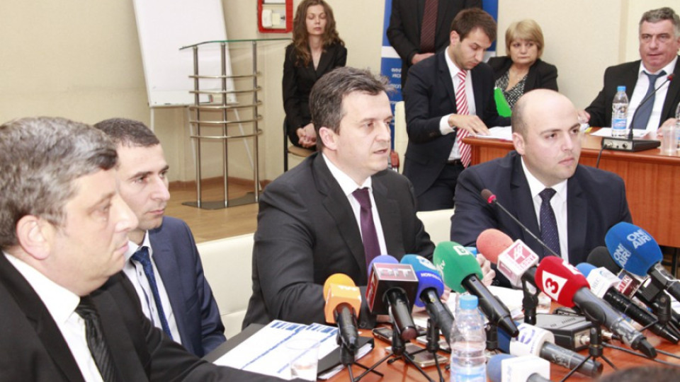 Министър Павлов: Подобри се Финансовото състояние на държавните енергийни дружества | StandartNews.com