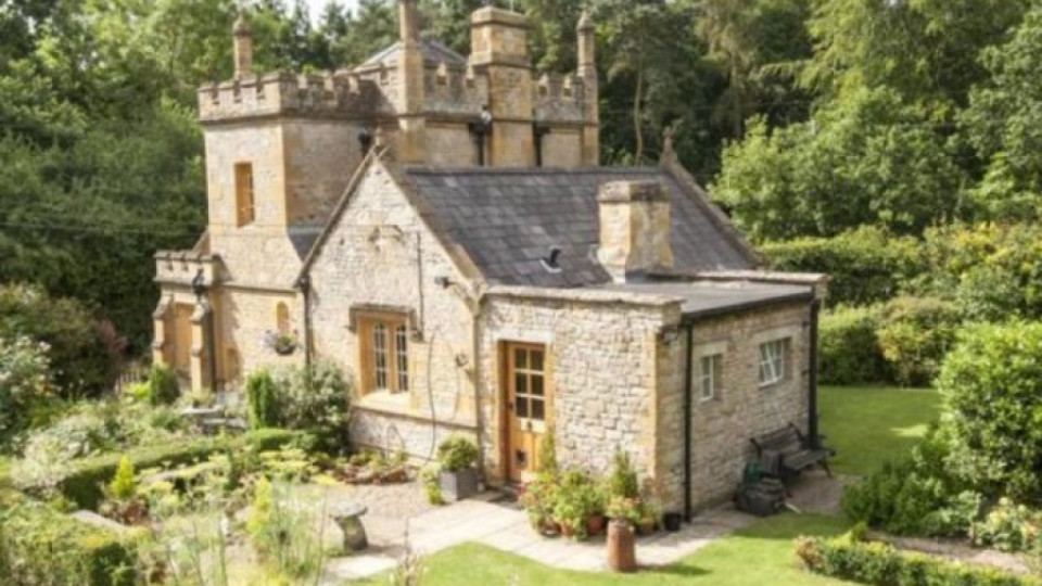 Продават замък във Великобритания за 550 000 паунда | StandartNews.com
