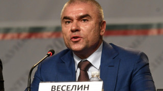 Марешки готов да си даде имунитета