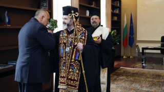 Митрополит Антоний отслужи водосвет на "Дондуков" 1