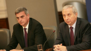 Защитават служебния кабинет за сделката за самолетите