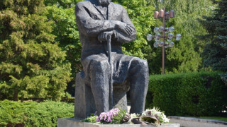 Благоевград почете патрона си