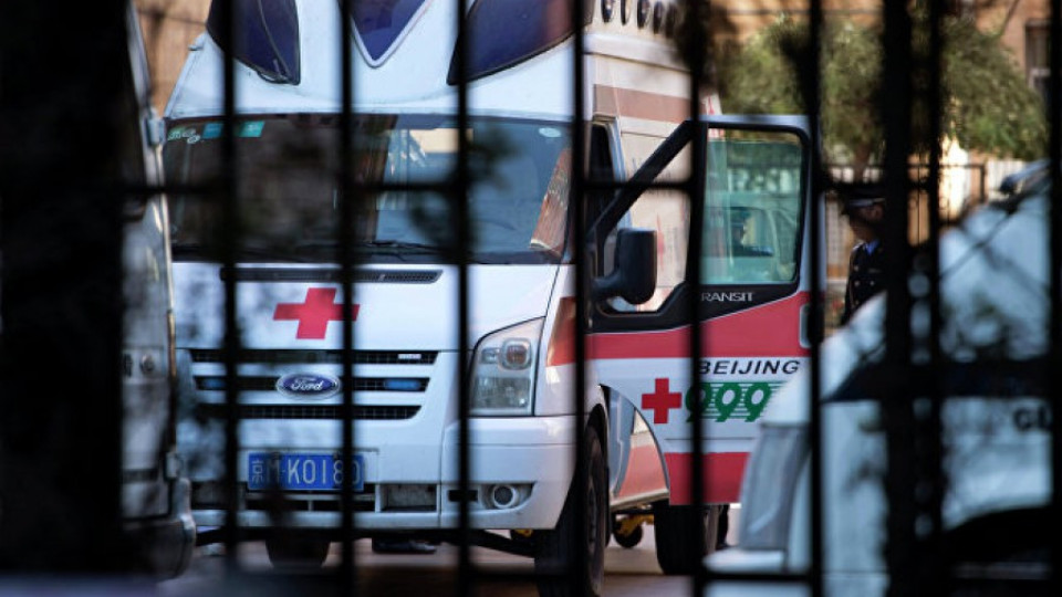 12 души загинаха след сблъсък между камион и автобус в Китай | StandartNews.com