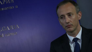 Красимир Вълчев: 2 и 6 клас започват без учебници (ОБНОВЕНА)