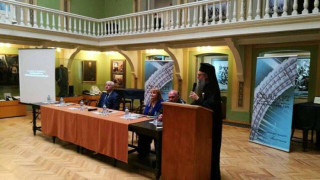 ОТ СЪБИТИЕТО НА "СТАНДАРТ": Митрополит Николай: От уроците по история може да градим бъдеще
