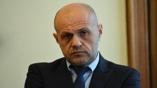 Томислав Дончев: Контролът, а не пътищата са проблем