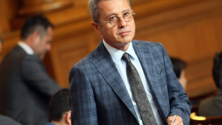 Йордан Цонев: Лозан Панов политизира всичко
