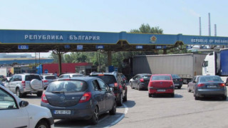 Хванаха контрабанда за 200 хиляди в румънски тир