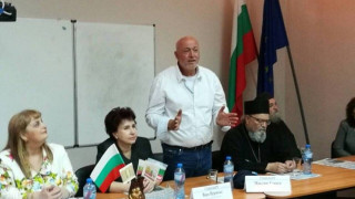 МИСИЯТА НА "СТАНДАРТ" В ПЕРНИК: Максим Генчев: От Левски разбрах какво е безсмъртие