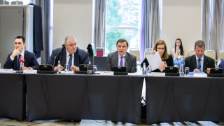 Пари по Плана „Юнкер" за селското стопанство