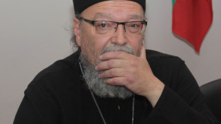 МИСИЯТА НА "СТАНДАРТ" В ПЕРНИК: Архимандрит Йосиф: От нас тръгва и вярата