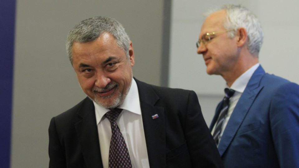 Валери Симеонов: Работа по морето има колкото искате | StandartNews.com