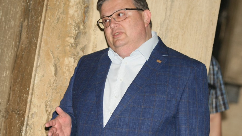 Цацаров: Имаме подкрепа прокуратурата да остане в съдебната власт | StandartNews.com