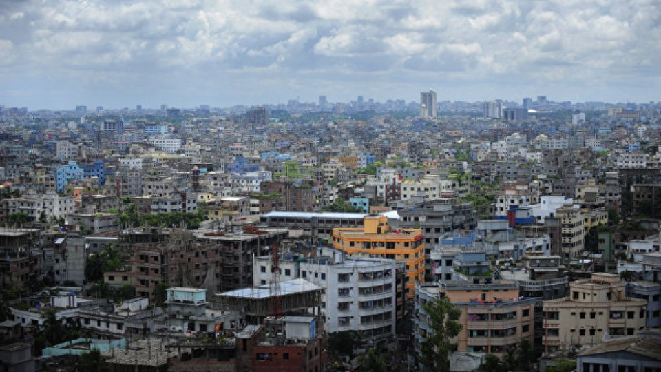  Броят на загиналите в Бангладеш е 134 души | StandartNews.com