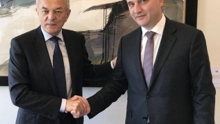 Министър Горанов е в Европейския парламент в Страсбург