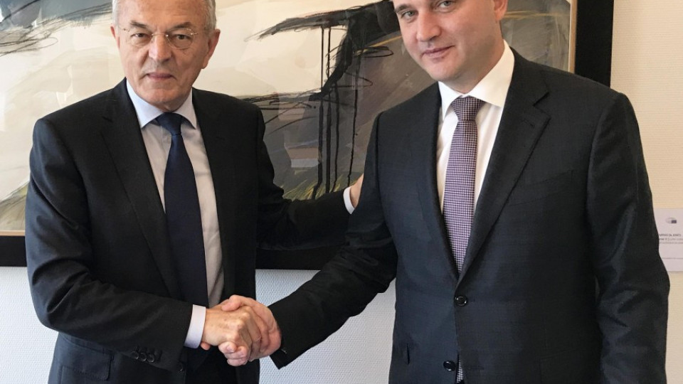 Министър Горанов е в Европейския парламент в Страсбург | StandartNews.com