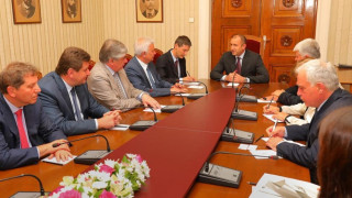 Президентът към "Лукойл":  Държавата подкрепя инвестициите в технологии и производства