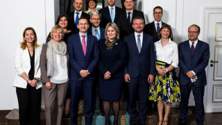 8 държави поискаха Европа на една скорост