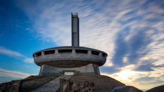 БСП си връща паметника на Бузлуджа