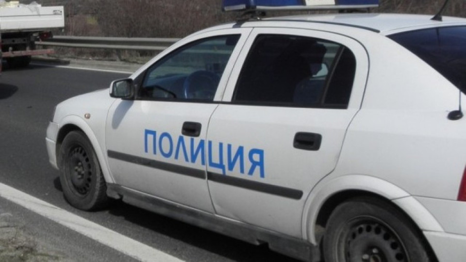 Арестуваха тийнейджър за грабеж от гъркиня | StandartNews.com