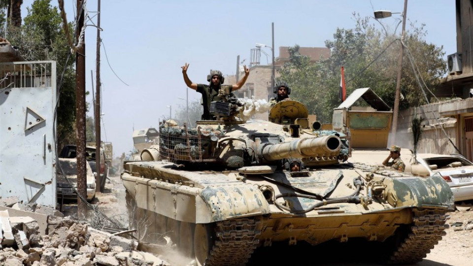 Иракските сили навлизат в Стария град на Мосул | StandartNews.com