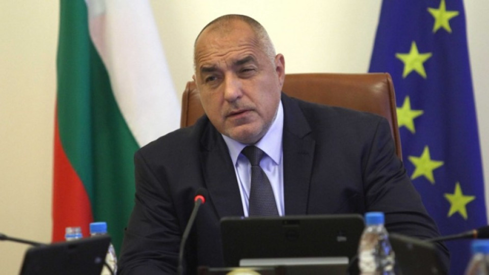 Борисов строи министрите заради бумащината | StandartNews.com