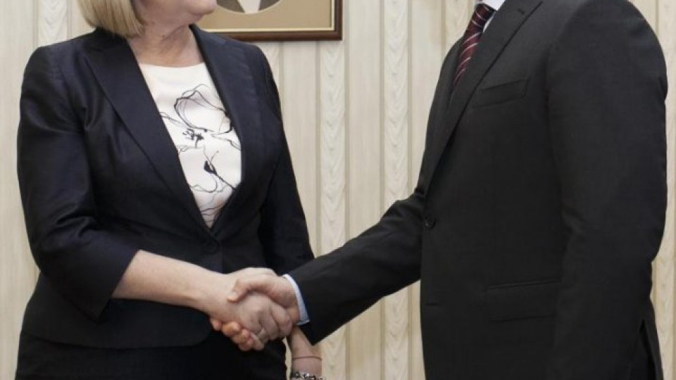 Президентът поиска от Цачева орган за борба с корупцията във властта | StandartNews.com